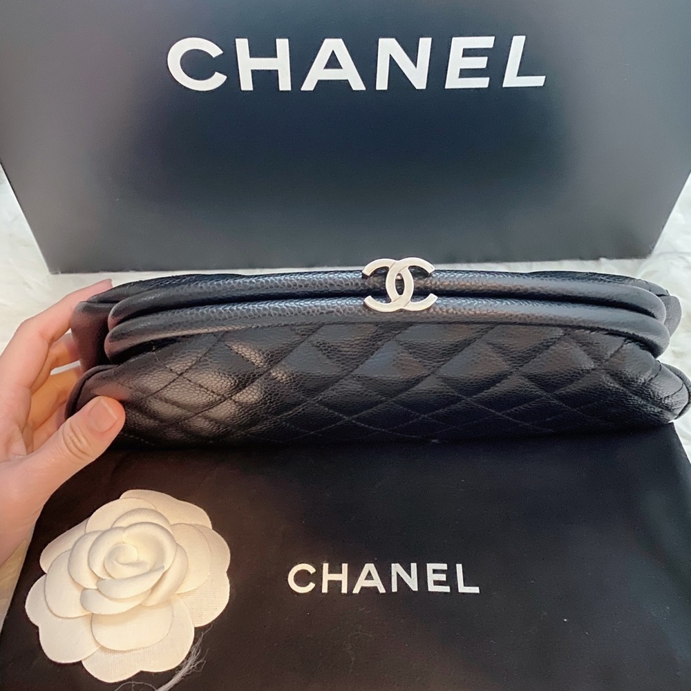 Authentic CHANEL Classic Timeless Clutch Caviar